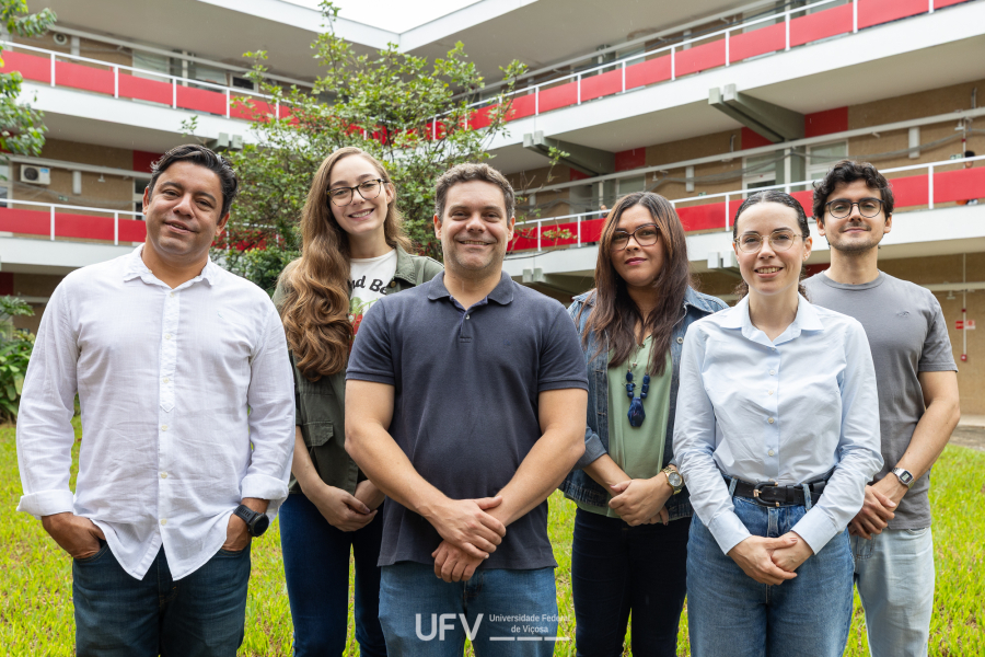 Pesquisadores da UFV identificam molécula promissora para modular replicação do vírus causador da covid-19