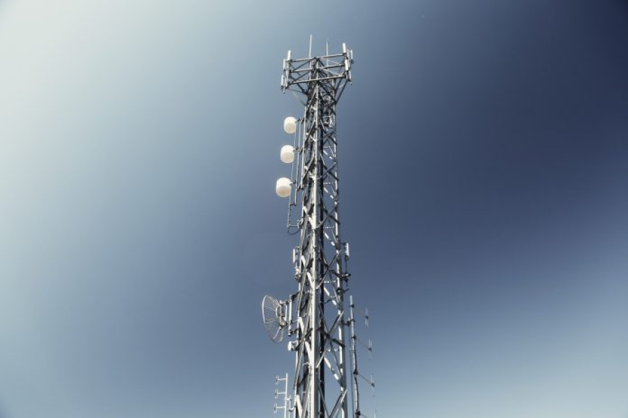 Parceria com a USP cria novo centro de pesquisa sobre 5G e IA generativa
